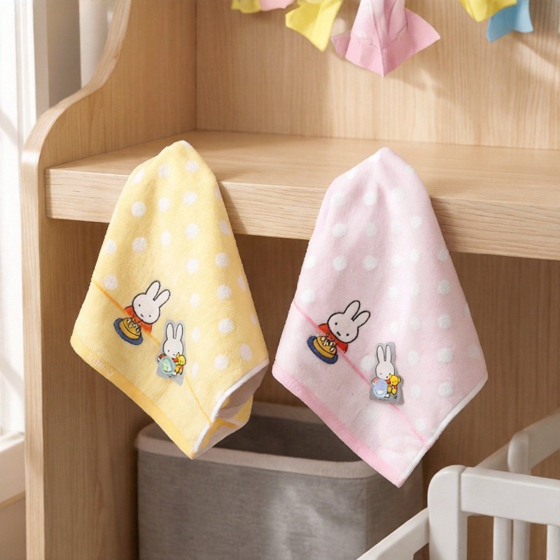漫画風のかわいい新作子供用ハンカチ、厚手で毛羽立ちにくいベビ - Baby Products Must Have のレビューと価格