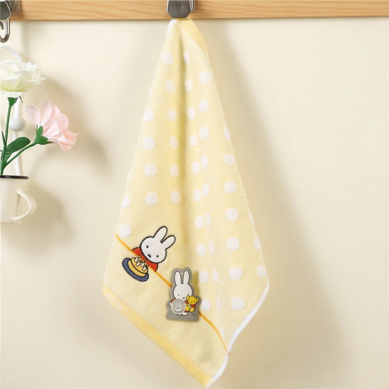 漫画風のかわいい新作子供用ハンカチ、厚手で毛羽立ちにくいベビ - Baby Products Must Have のレビューと価格